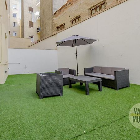 Moderno Piso Con Amplia Terraza Centro De Madrid Apartment Luaran gambar